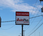 Hunts_Auto_Partsinsidesmall