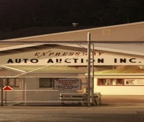 Expressway Auto Auction Logo